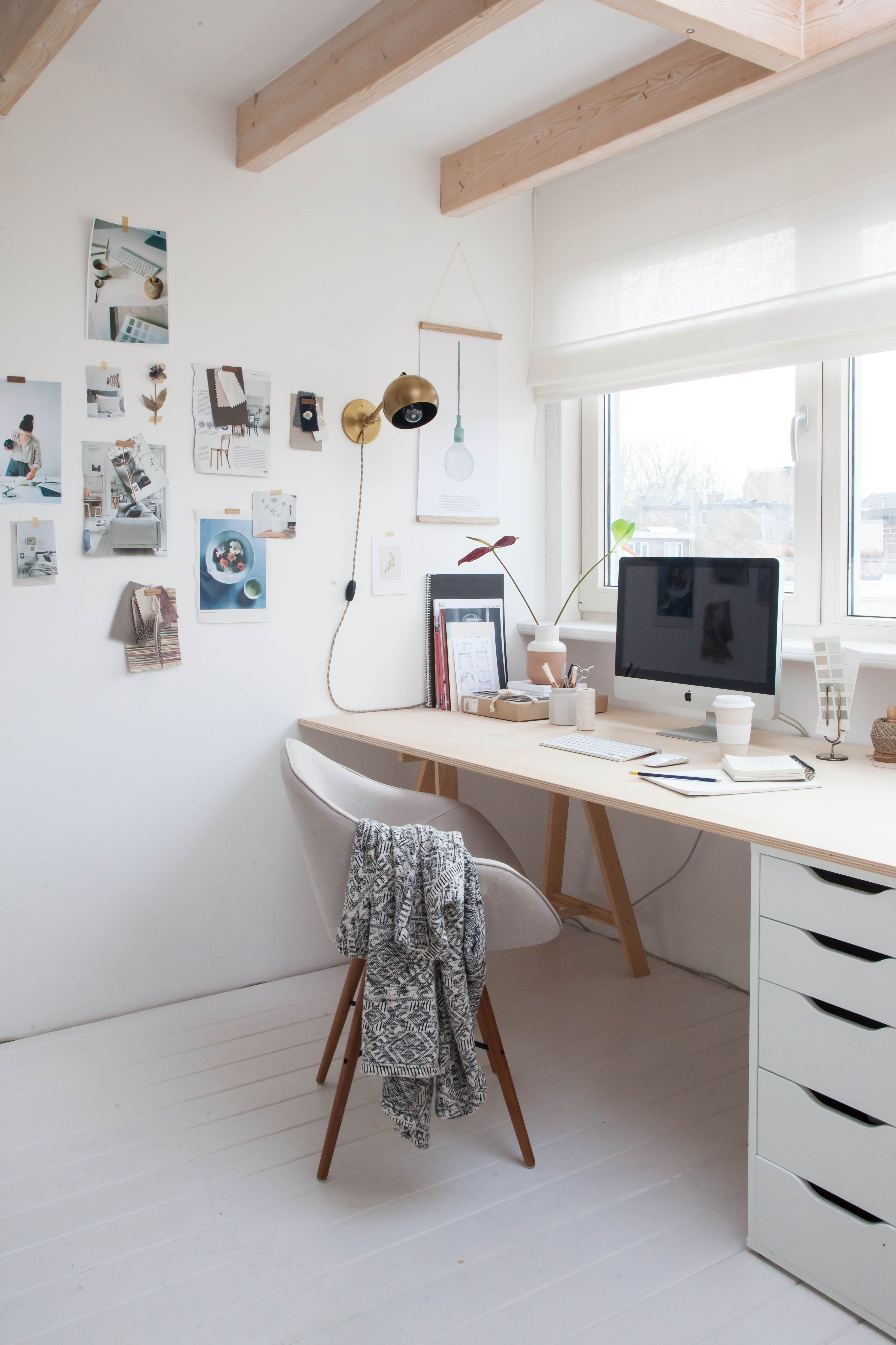 20 потрясающих дизайнерских идей использования классной доски для современного домашнего офиса